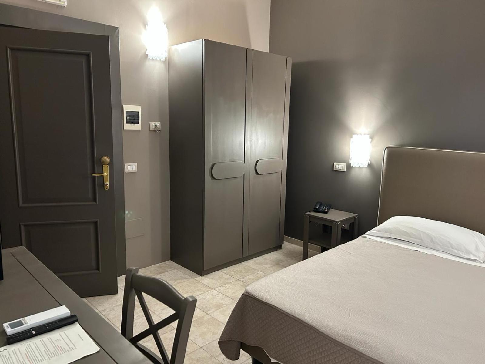 Saint Joseph Hotel Salerno