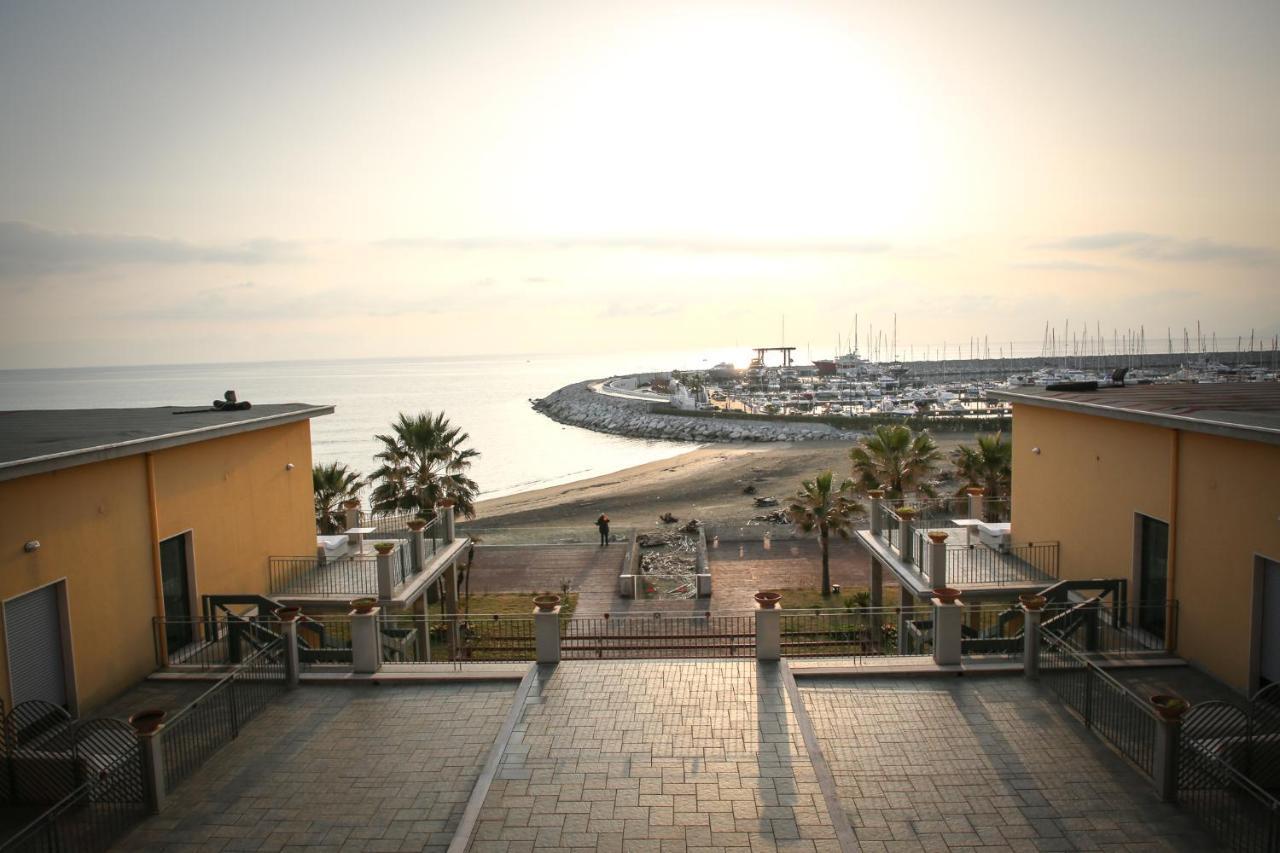 Hotel Saint Joseph 3*